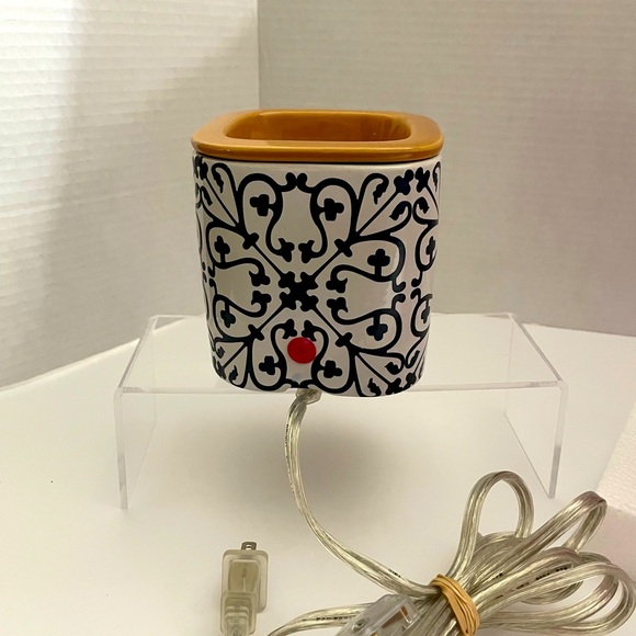 Pink Zebra Blue Tile Simmer Pot - Picture 3 of 3